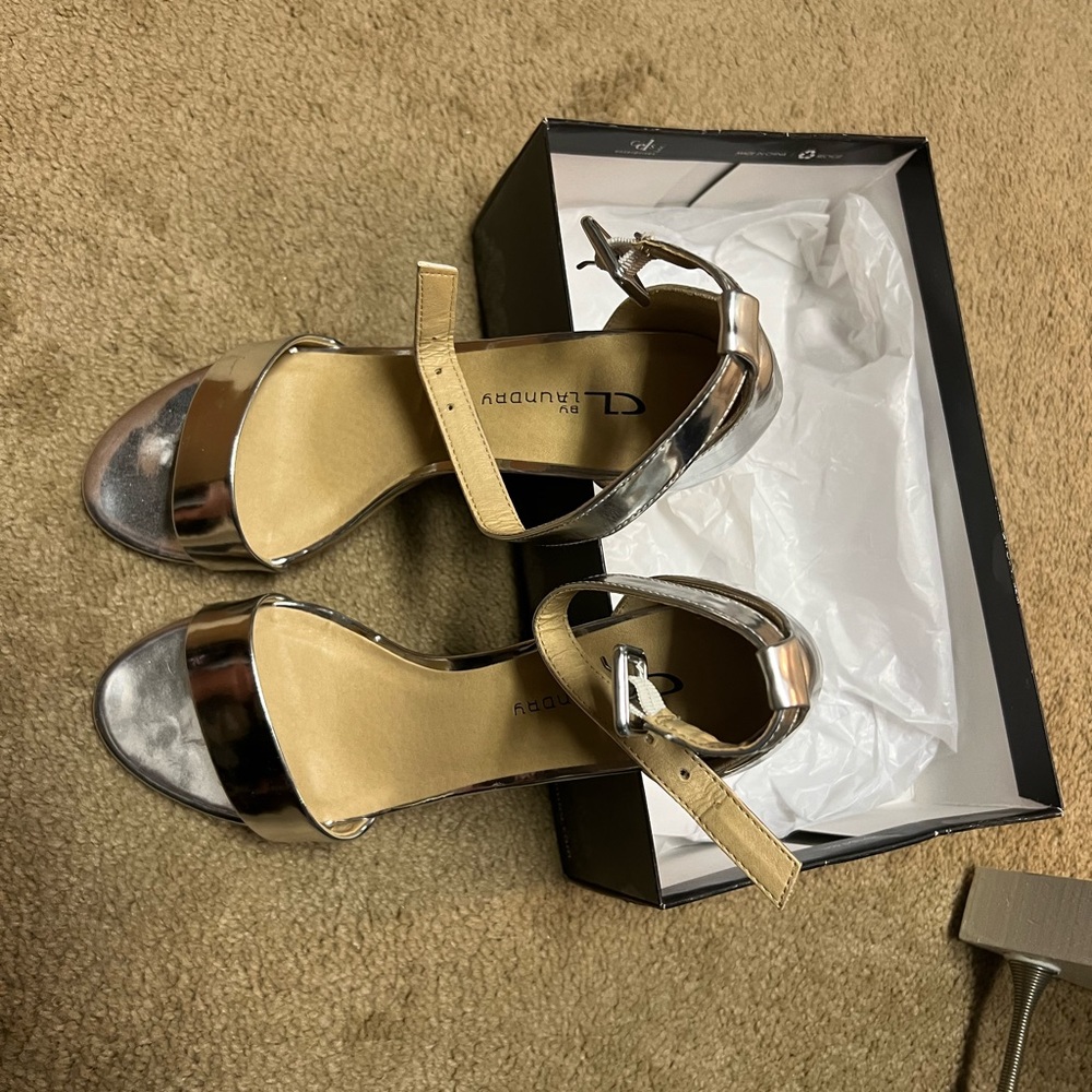 silver kitten heels size 8